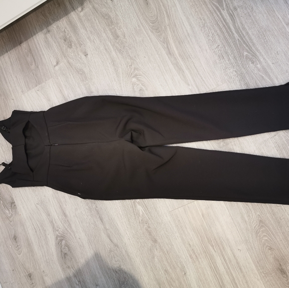 BCBG jumpsuit - Picture 2 of 7